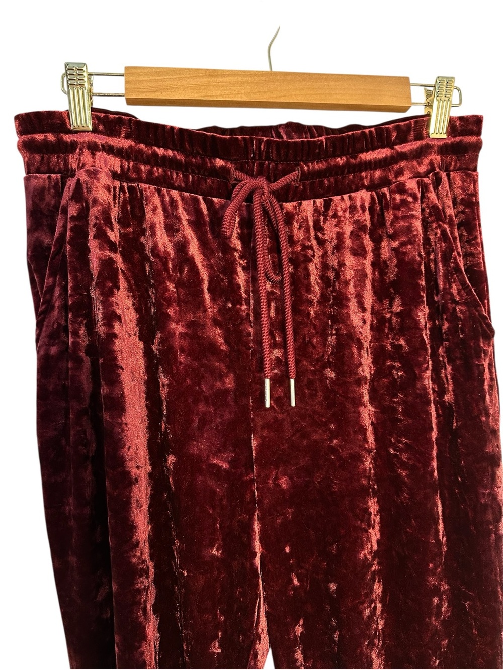 Romeo & Juliet Velvet Drawstring Joggers - Burgundy - Picture 4 of 13